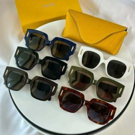 Picture of Loewe Sunglasses _SKUfw55562006fw